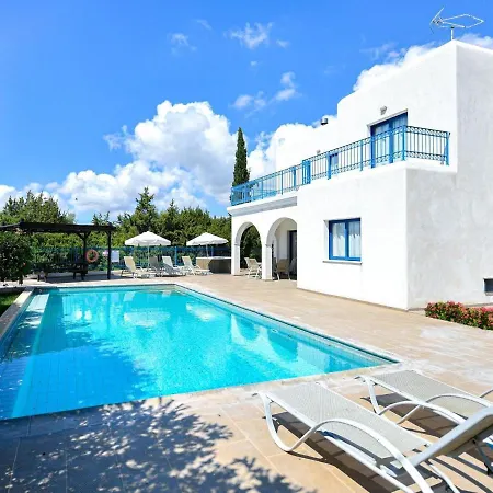 Azzurro Holiday Villas