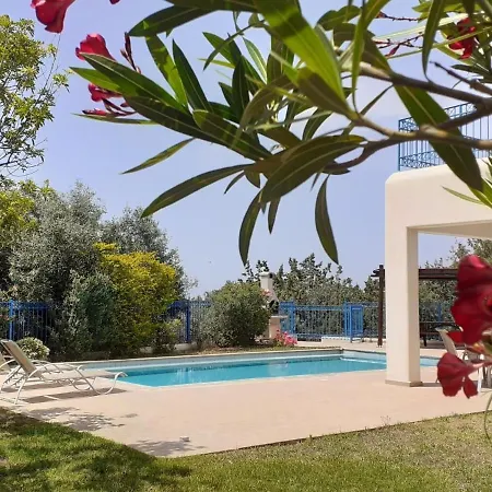 Azzurro Holiday Villas Willa