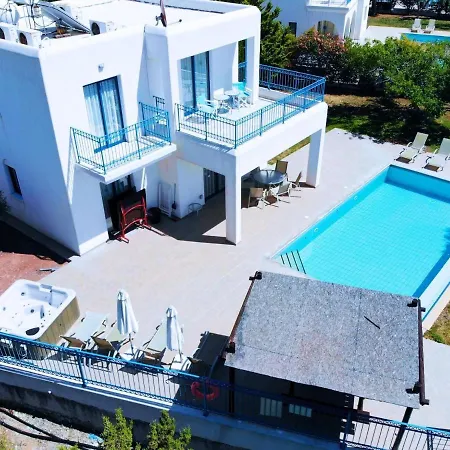 Azzurro Holiday Villas Villa