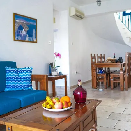 Azzurro Holiday Villas Villa